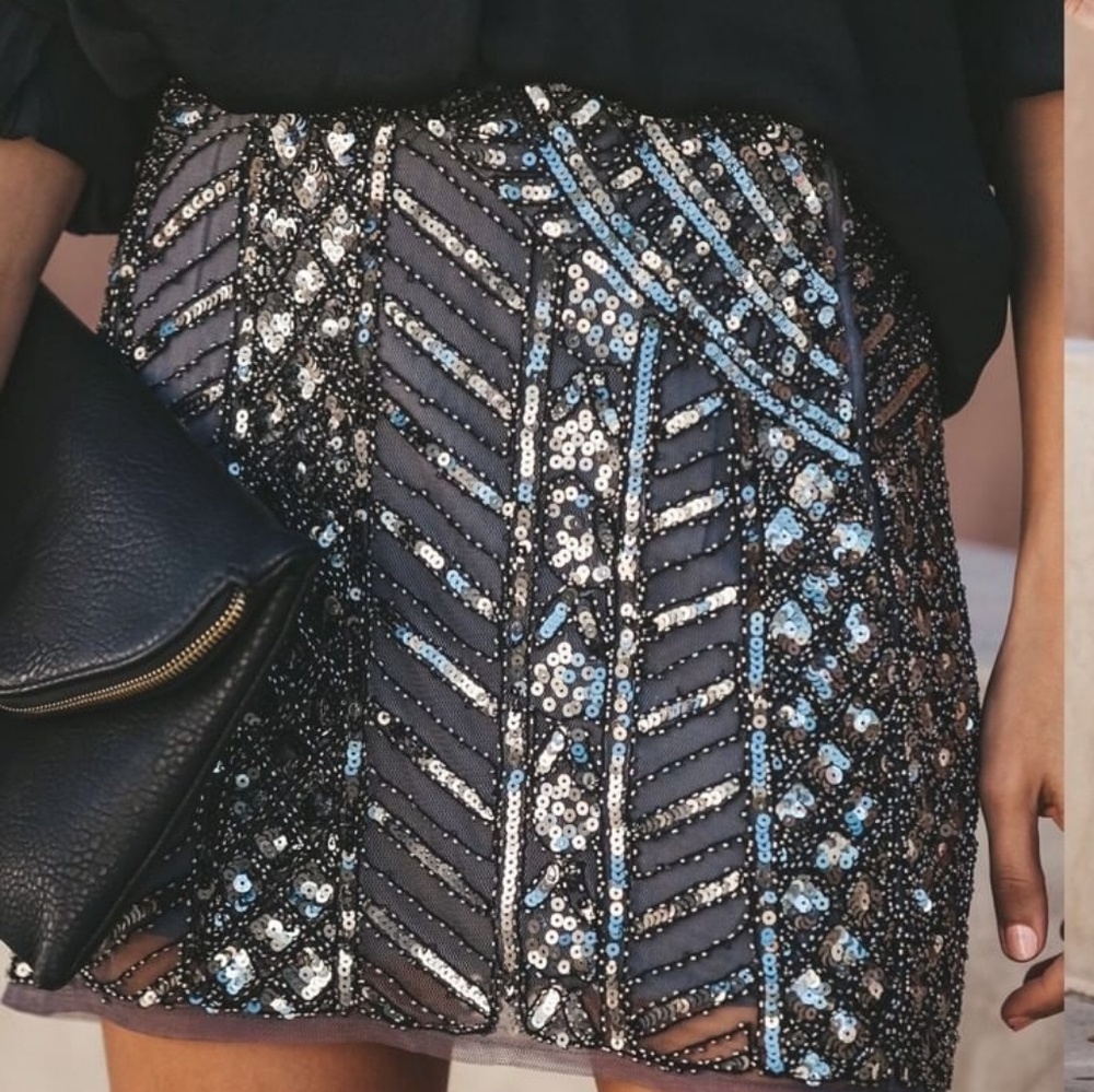 Express sequim black skirt